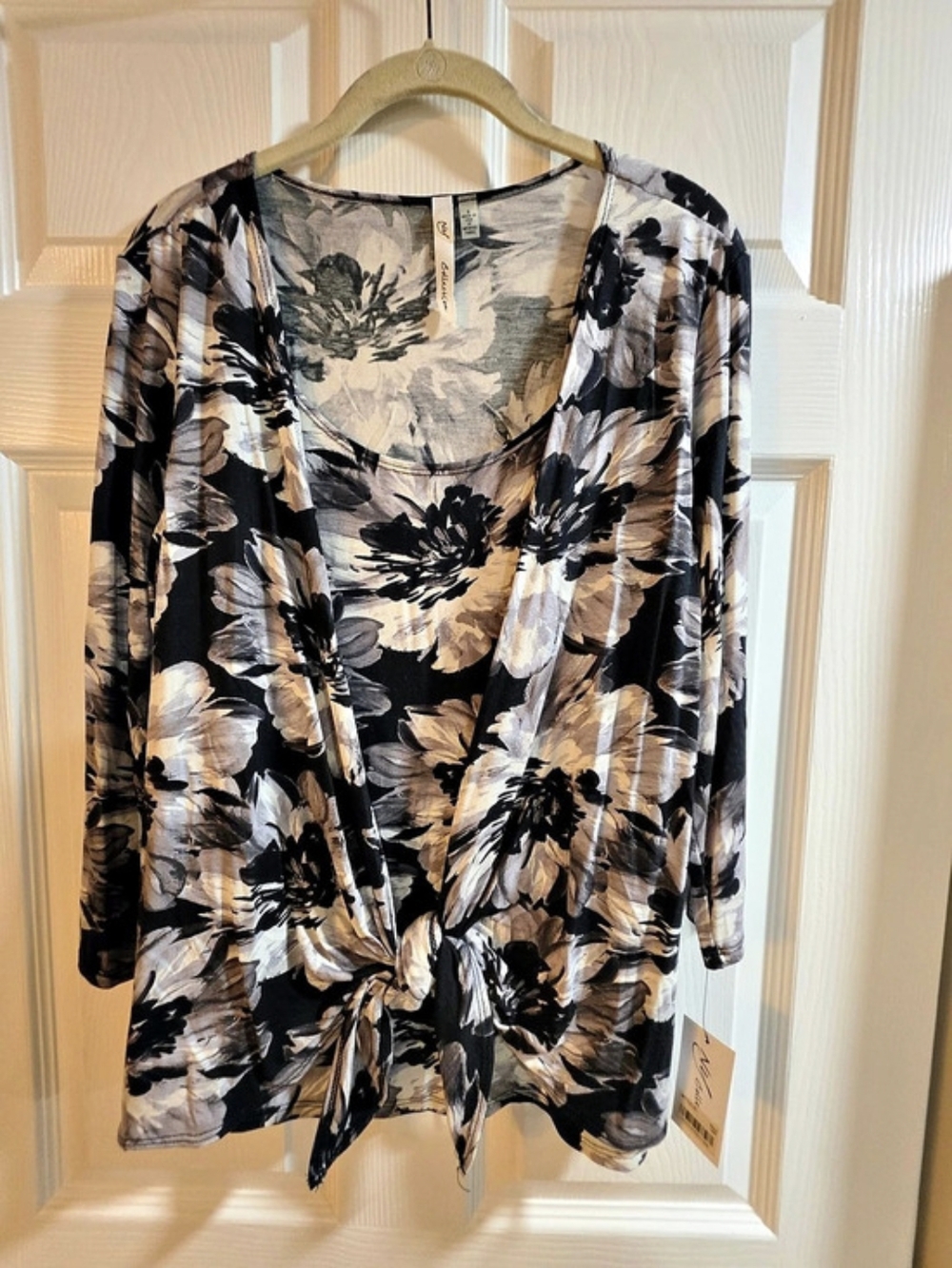 NWT- NY Collection Floral Tie-Front Top Set, Size S